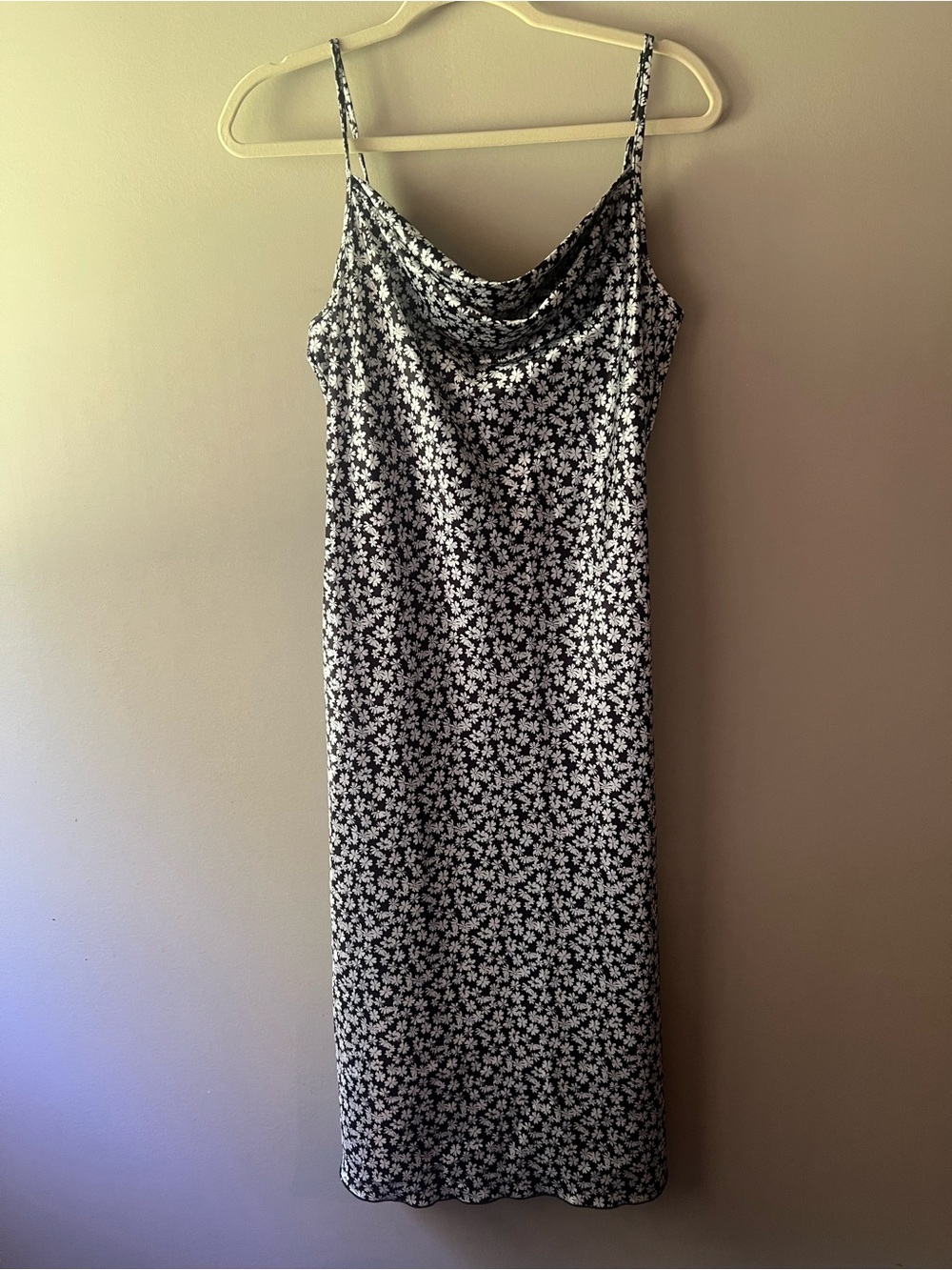 bebe Black and White Floral Midi Slip Dress